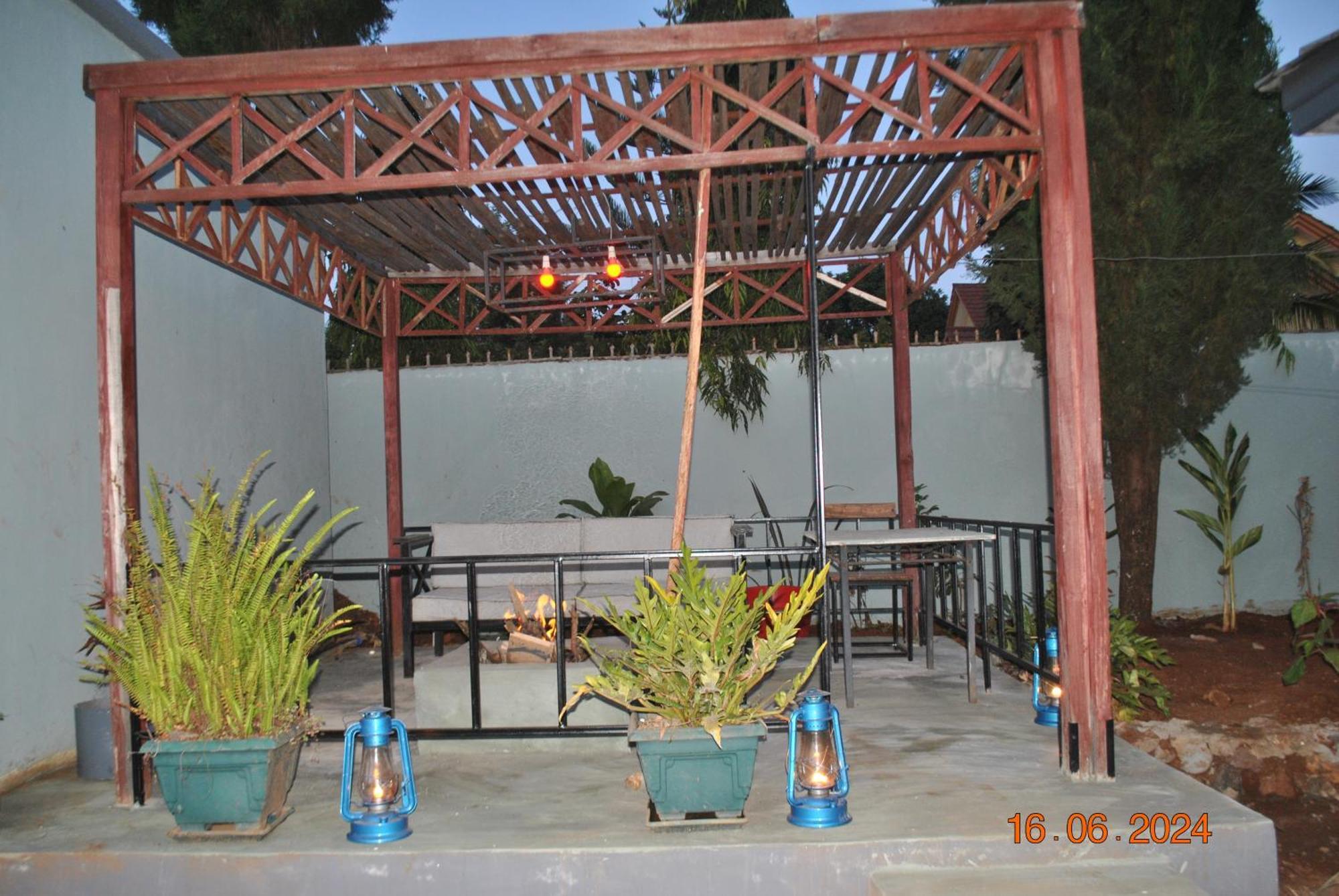 Ngorongoro Villa And Restaurant Karatu Dış mekan fotoğraf